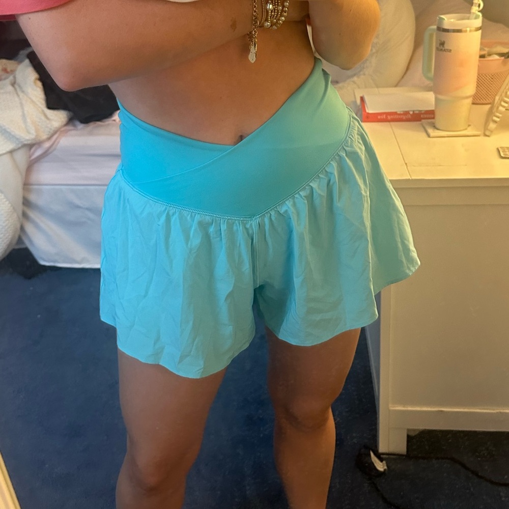 OFFLINE by Aerie Blue Flowy Shorts - Picture 2 of 3